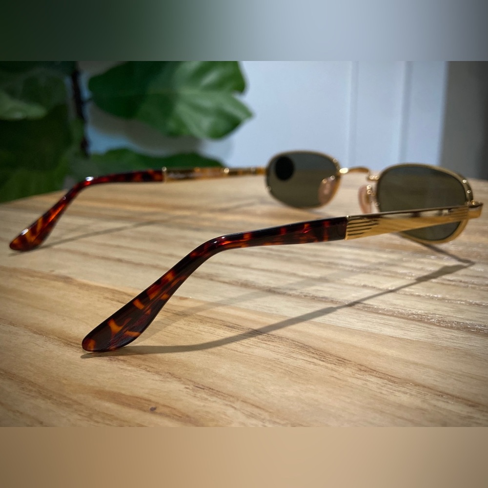 Vintage Oval Frame Military Grade Sunglasses Air Crew Scorpion NOS - Picture 5 of 8